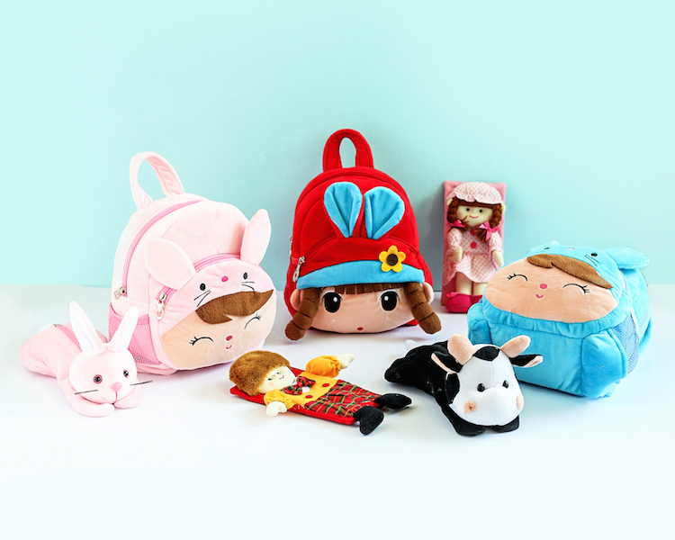 PENCIL CASES AND SCHOOL BAGS